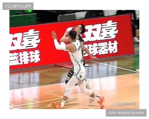 半场哨响后发生的犯规是否计入判罚？裁判规则详解