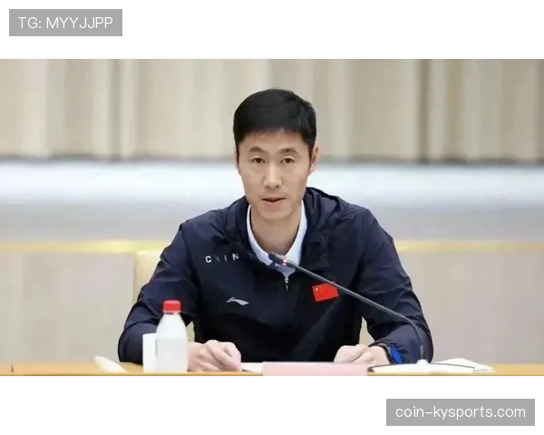 王励勤家像训练营，客厅一堵金牌墙，厨房竟然放着能量棒和计时器，怎么看都是职业病级生活